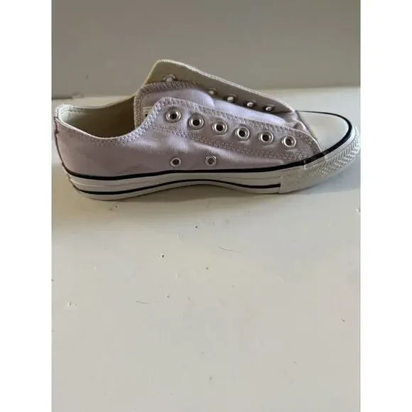 NWOT Converse Chuck Taylor All Star Low Top Sneakers Womens 7 Men's 5 Purple - Picture 14 of 16